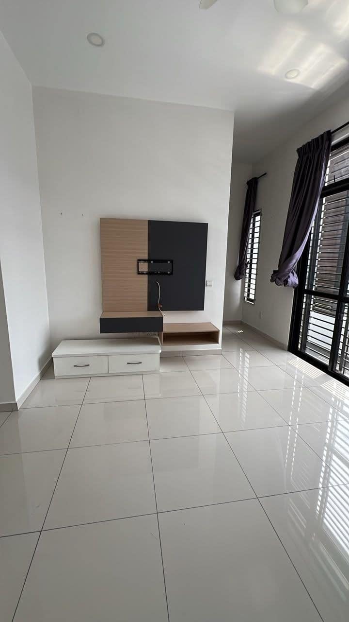 Brighton 2 Storey Terrace House Eco Summer Jalan Ekoflora 5 – photo 1
