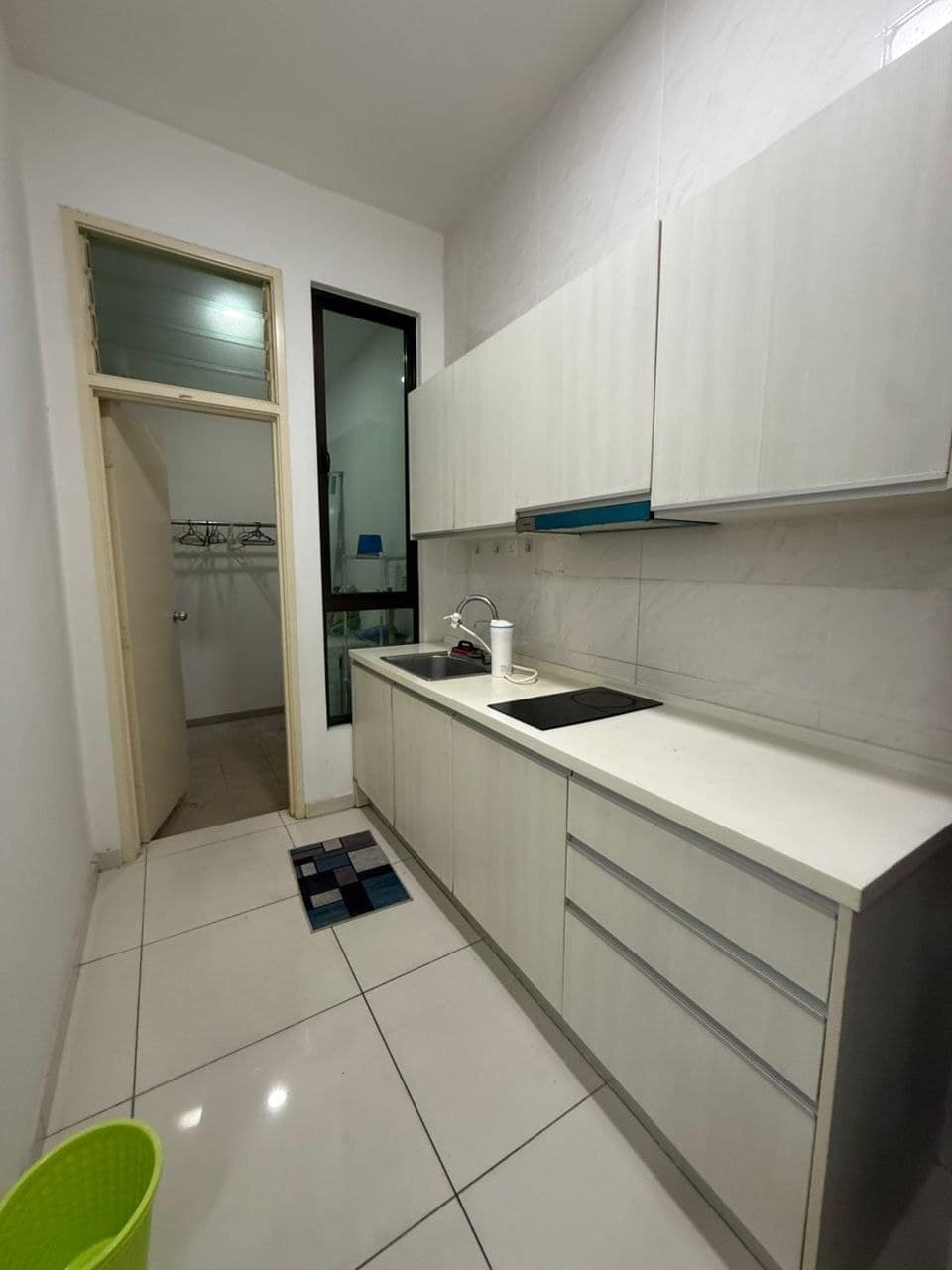 Service Apartment D' Summit @ Kempas – photo 1