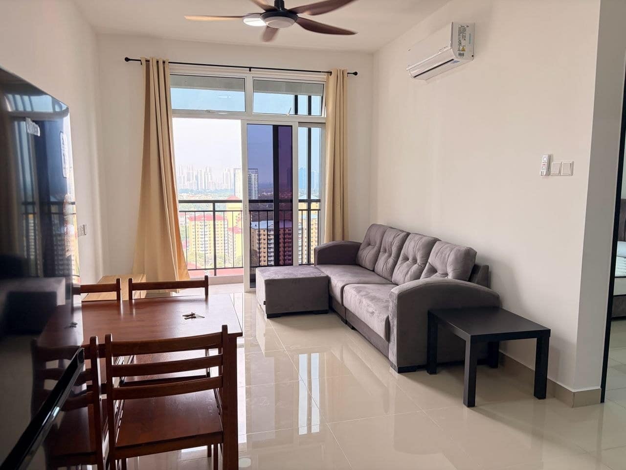 Condominium JB Town – photo 1