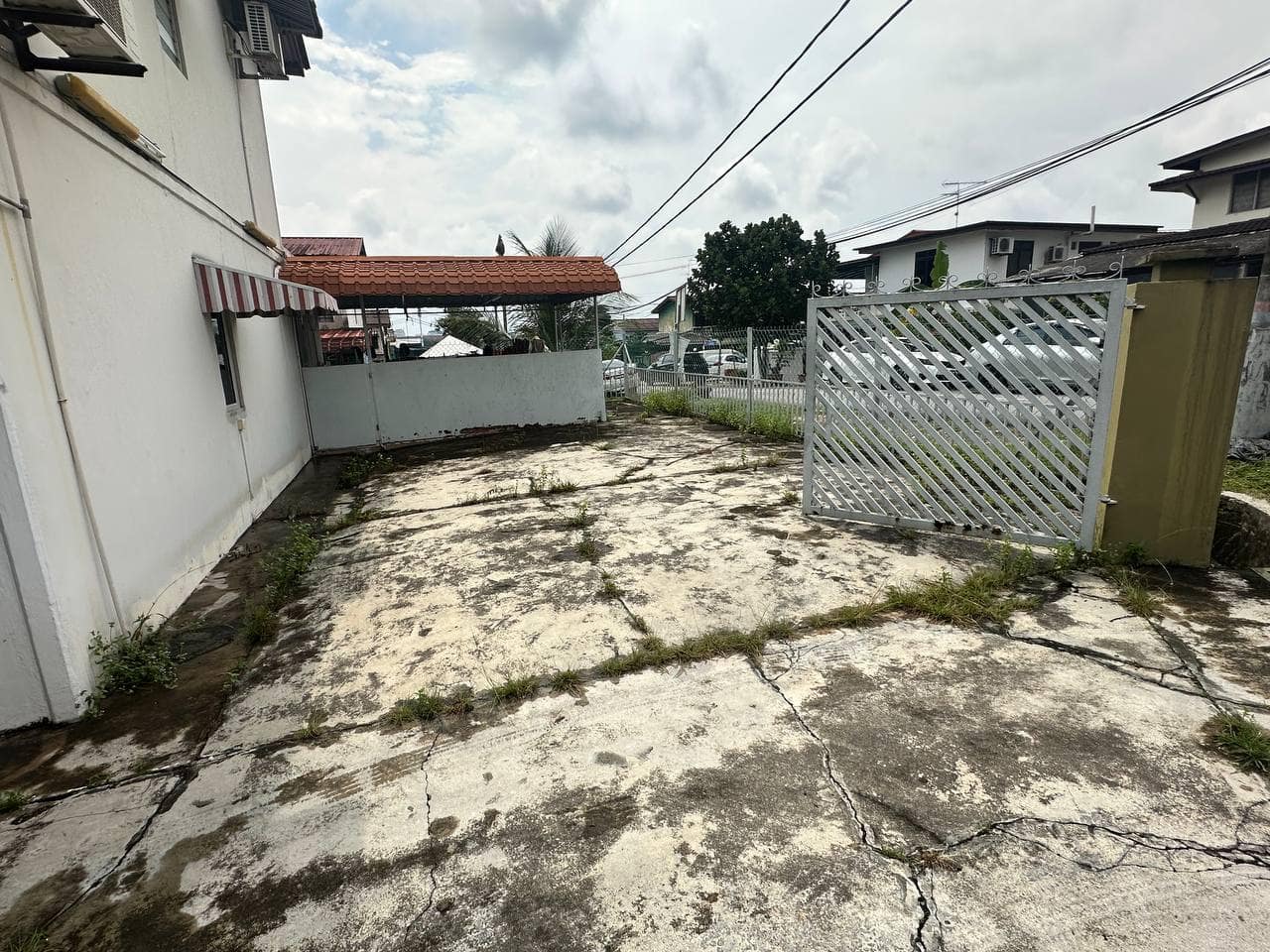 2-Storey Corner Lot Taman Damai Jaya – photo 1