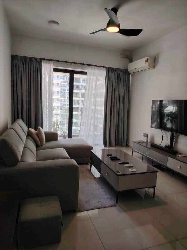 Condominium Amberside Country Garden Danga Bay – photo 1
