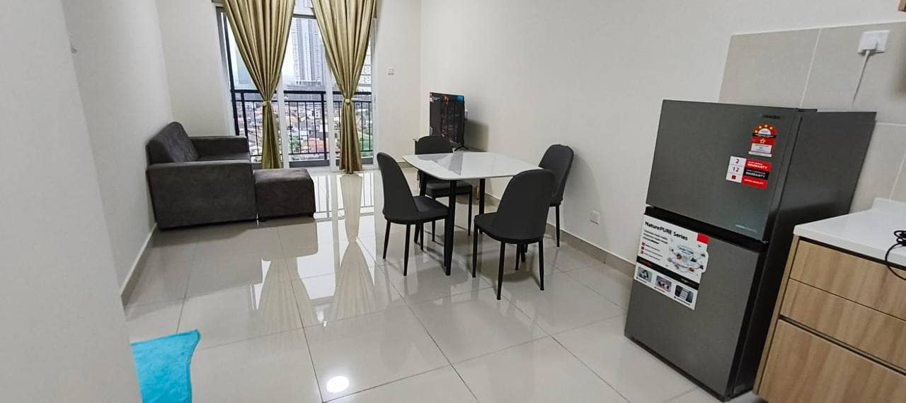 Condo Trellis Residences – photo 1