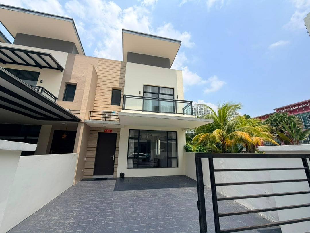 2-Storey Terrace House Country Garden Central Park – photo 1