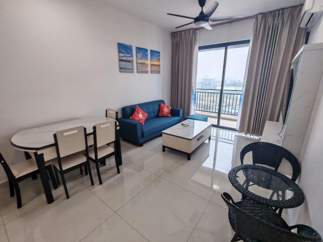 Condominium Country Garden Central Park – photo 1