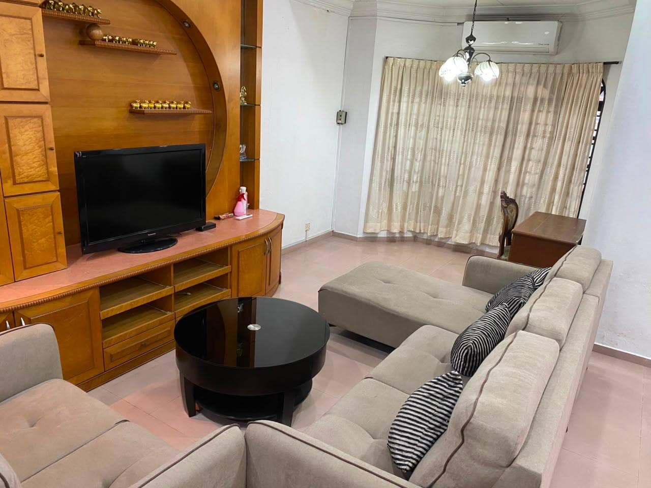 FOR RENT | 坡底排楼出租JALAN LEMBAK, TAMAN TASEK, Jb tow… – photo 1