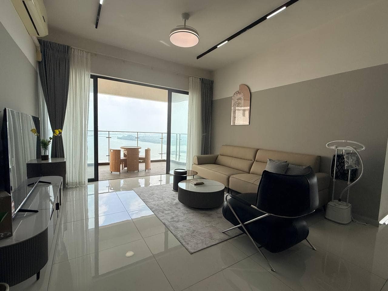 For Rent （JQ8572）

*Veranda Residence Near CIQ*

U… – photo 1