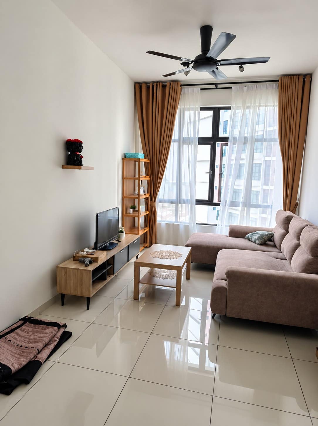 Condo Kempas Utama – photo 1