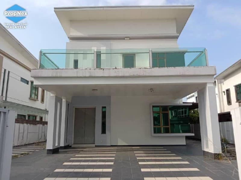 Double Storey Semi-Detached House D'Grande Bukit Indah – photo 1