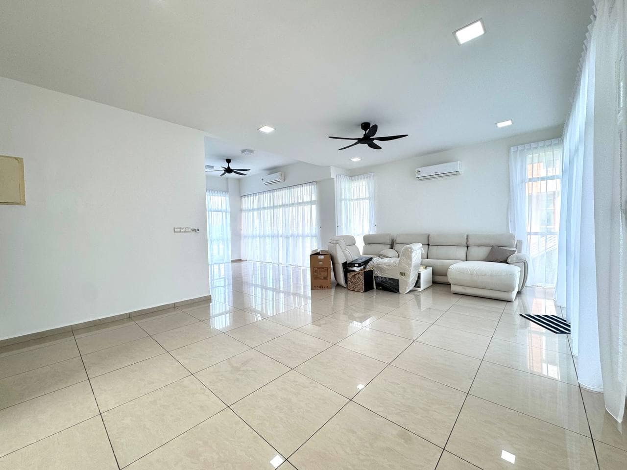 3-Storey Bungalow The Hills @ Horizon Hills – photo 1
