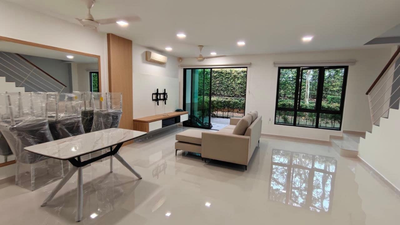 2-Storey Intermediate Terrace House Leisure Farm – photo 1