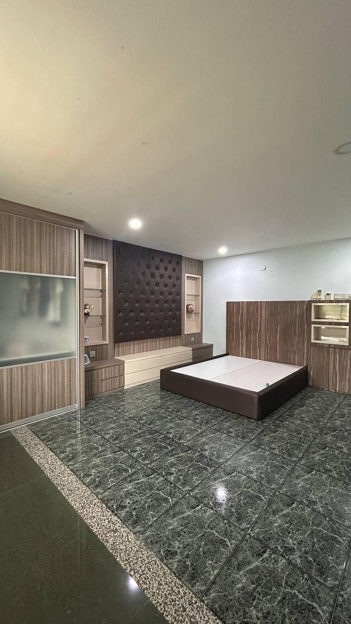 2-Storey Corner Unit Nusa Perintis – photo 1