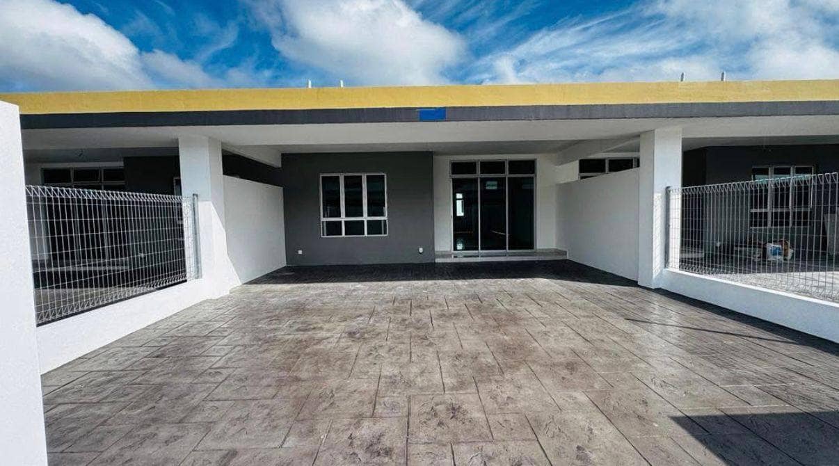 Single Storey Kulai IOI Piccolo – photo 1