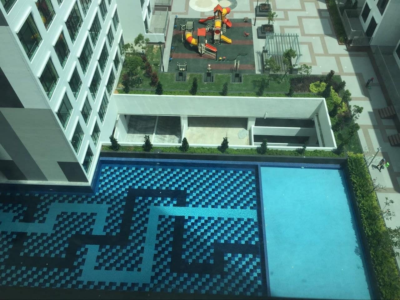 Condo Kempas Utama – photo 1