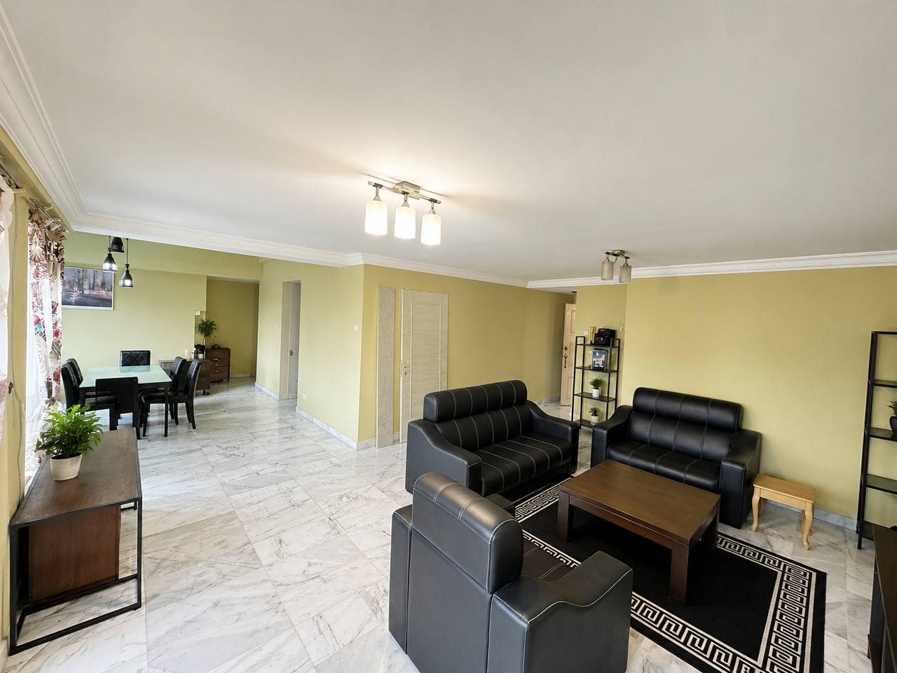 Condominium The Habitat Condo – photo 1