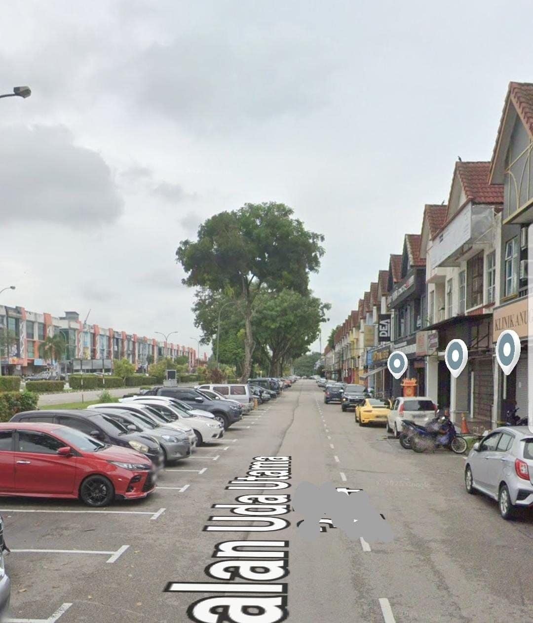 Double Storey Shop Lot Bandar Uda Utama – photo 1