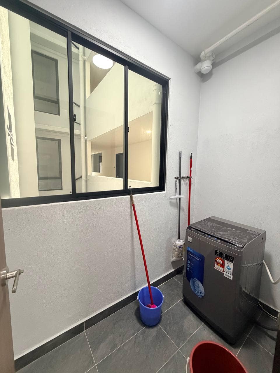 SY stock 

For rent 

Pandan height 
Brand new 
2+… – photo 1