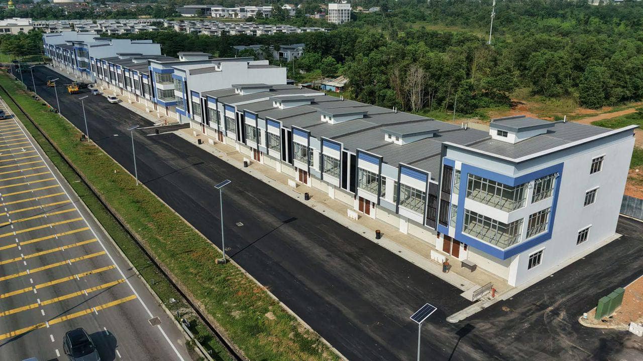 2-Storey Shop Elemence Taman Denai Alam – photo 1