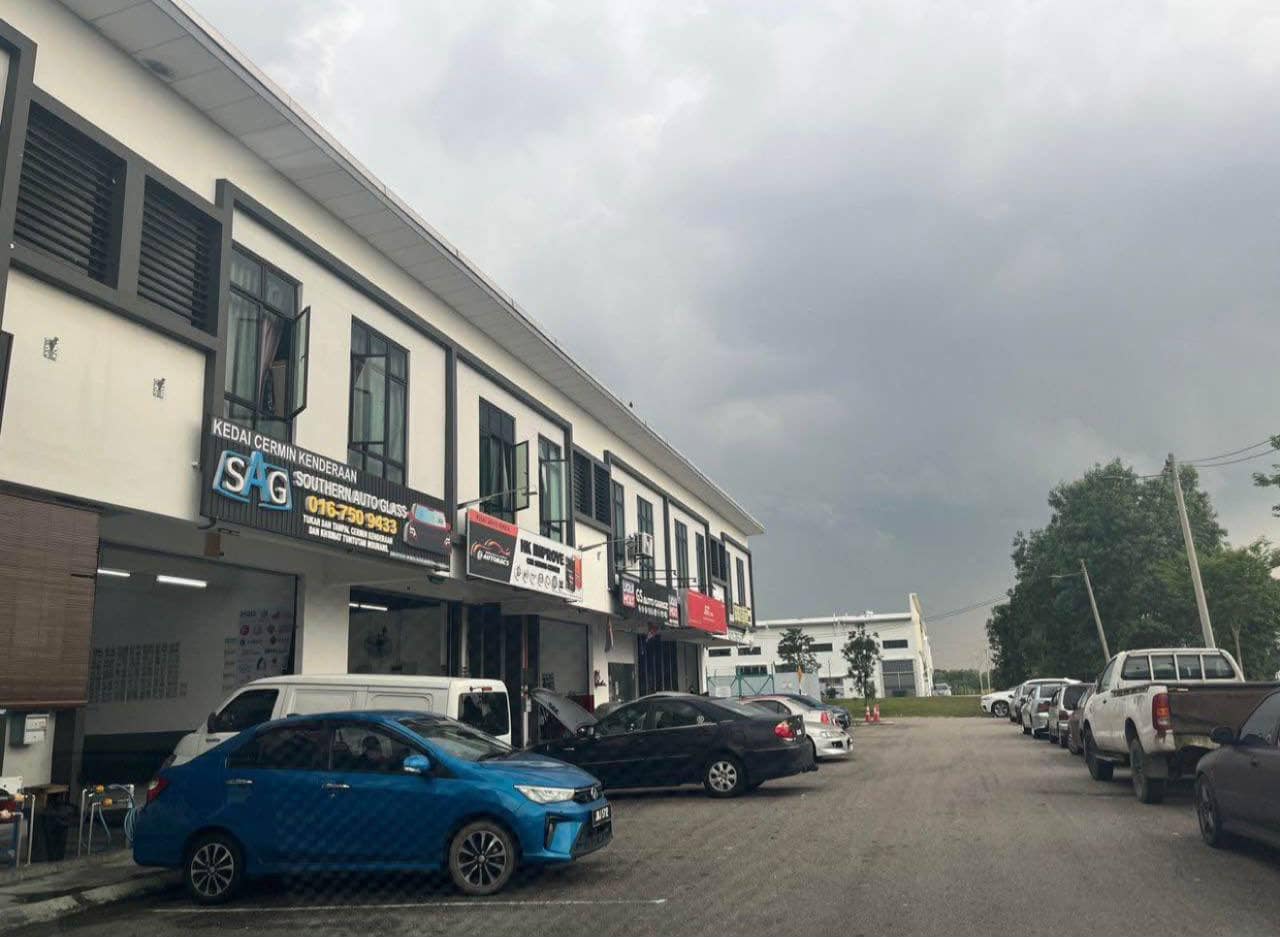 2-Storey Shop Taman Industry Jaya – photo 1