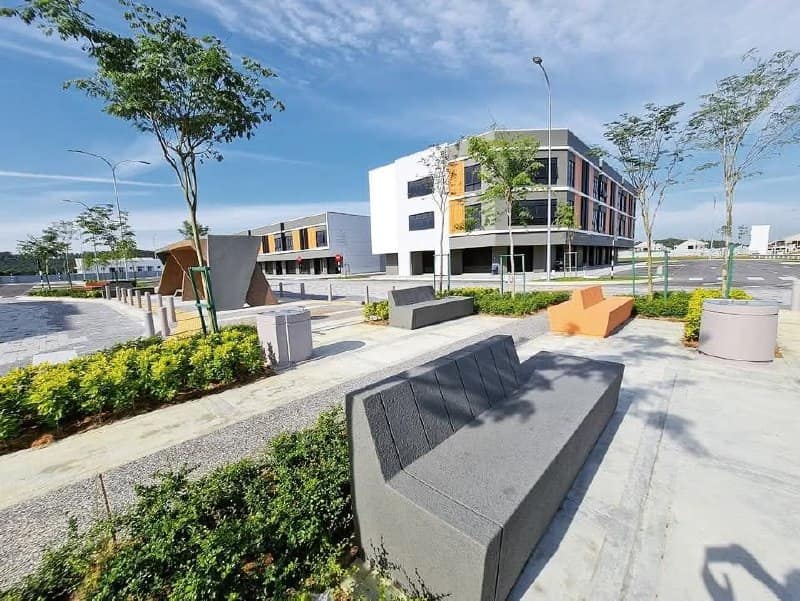 3-Storey Shoplot Aspira Square – photo 1