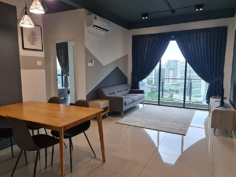 Condo Danga Bay – photo 1
