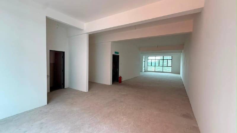 3-Storey Shoplot Gelang Patah – photo 1