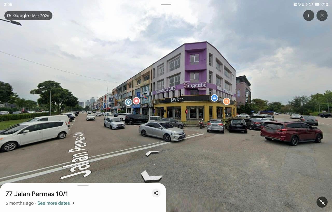 4-Storey End Lot Shoplot Permas Jaya – photo 1