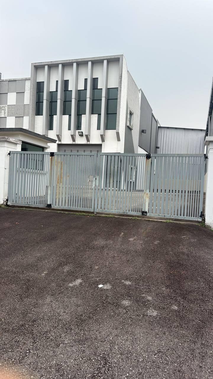 Cluster Factory Taman Ekoperniagaan – photo 1
