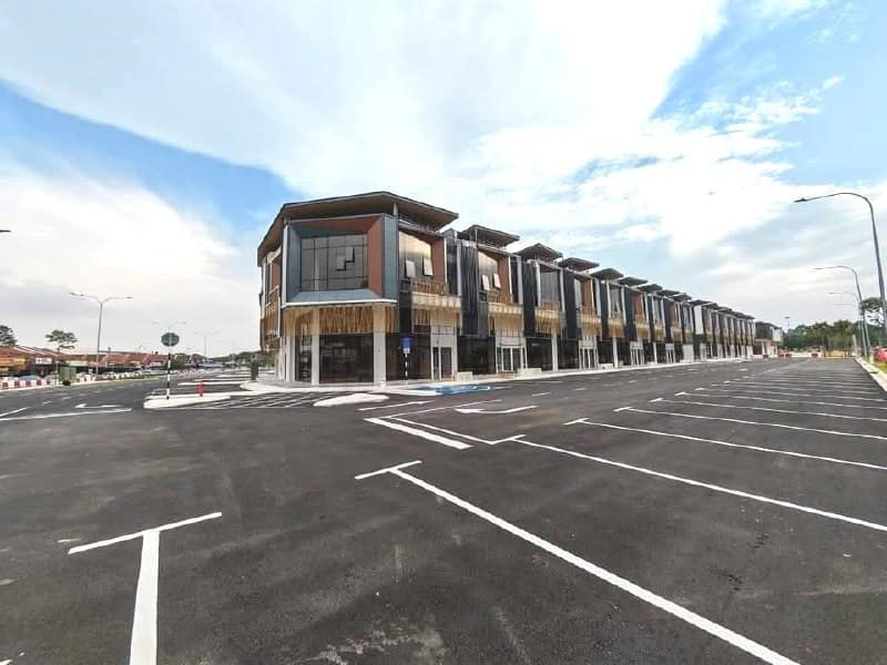 2-Storey Shoplot Indah Prime 2 @ Bukit Indah – photo 1