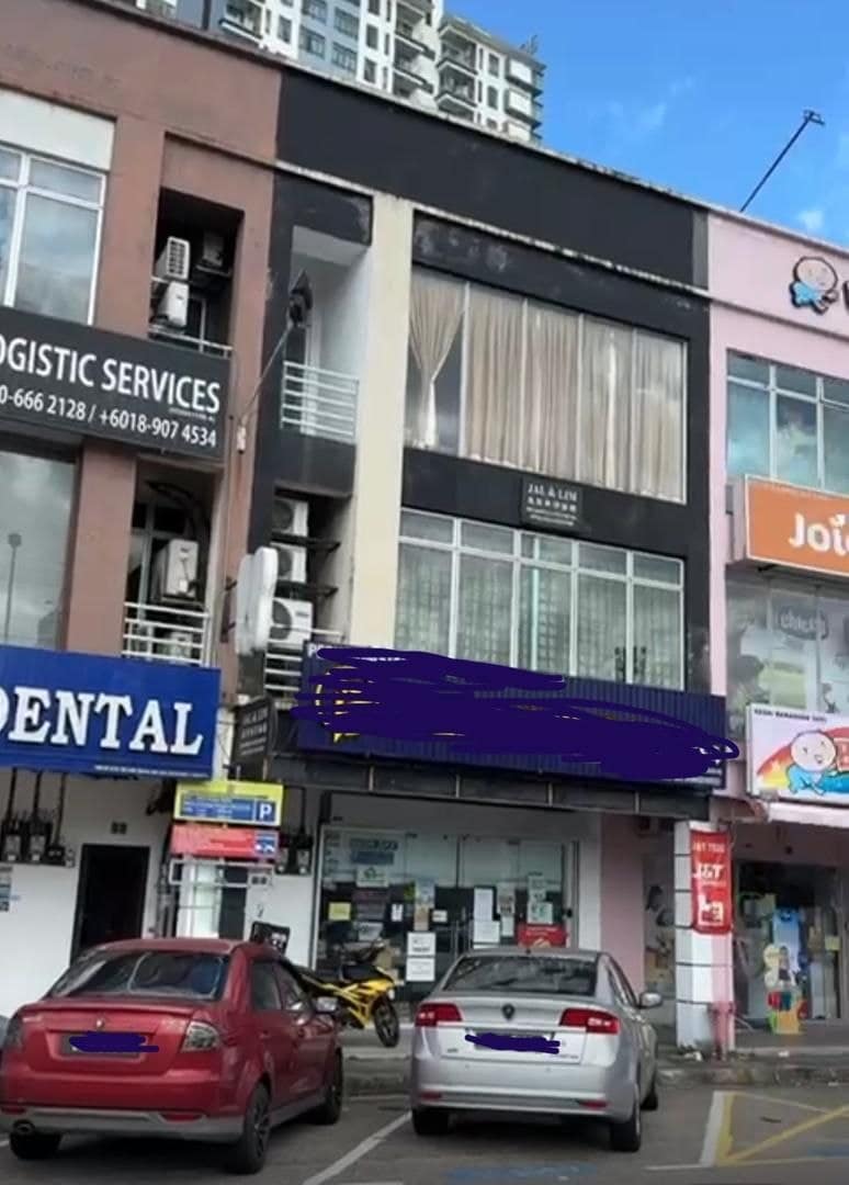 3 Storey Shoplot Taman Nusa Bestari – photo 1