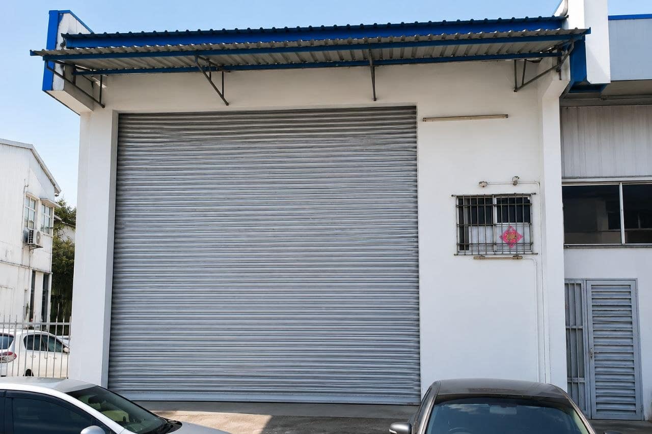 1.5 Storey Terrace Factory Taman Universiti – photo 1