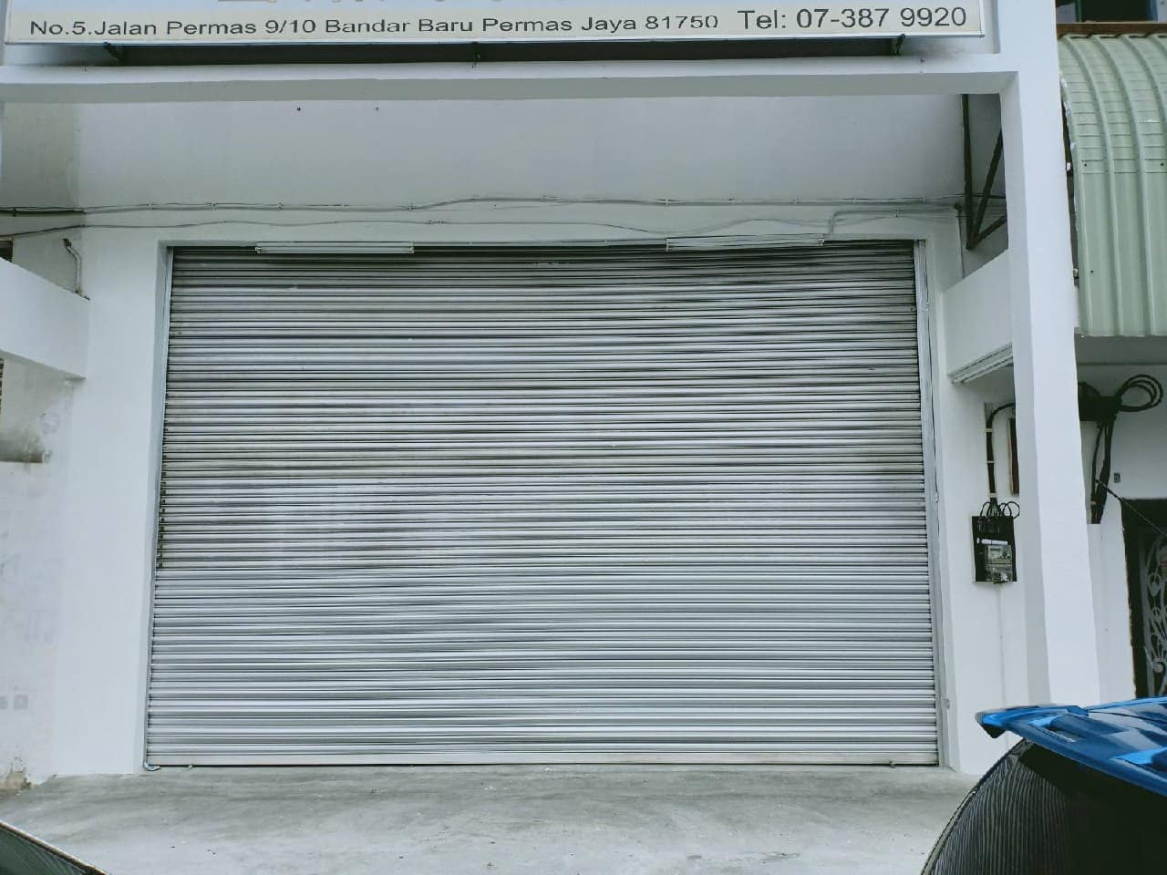 Ground Floor Terrace Factory (Front Portion) Permas Jaya – photo 1