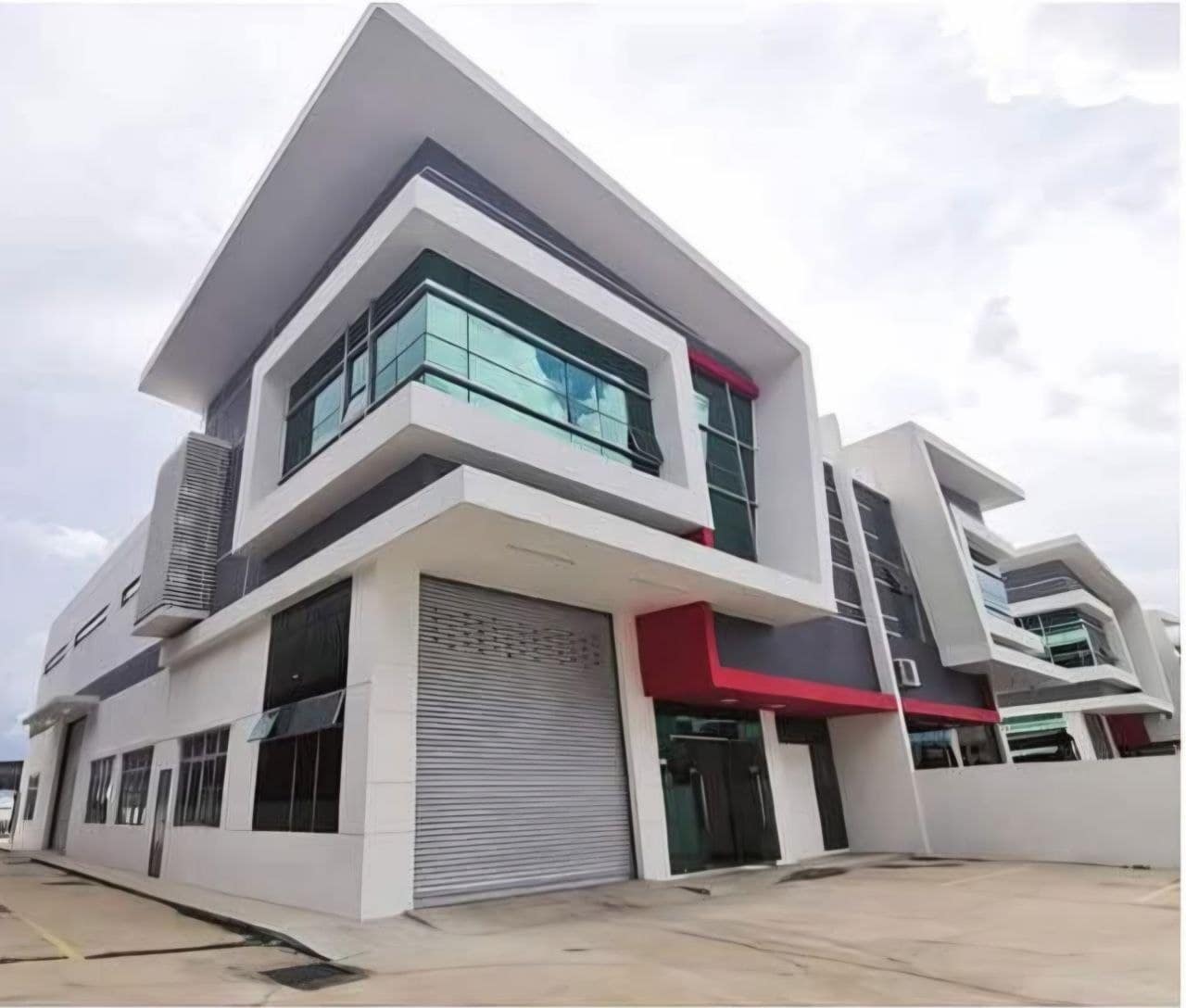 1.5 Storey Semi-Detached Factory Frontier Industrial Park – photo 1