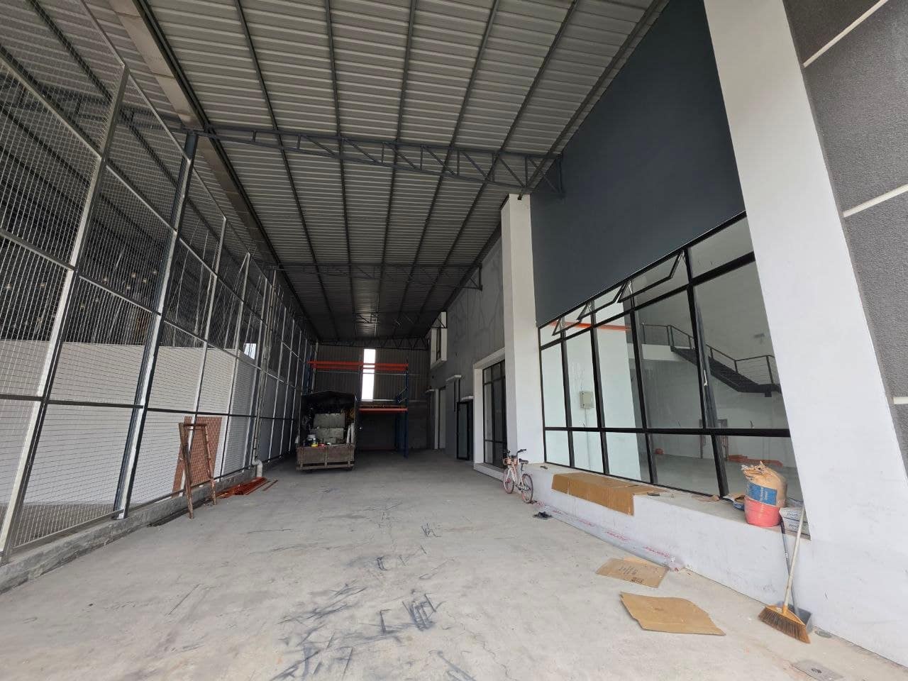 1.5 Storey Cluster Factory Eco Business Park 3 – photo 1