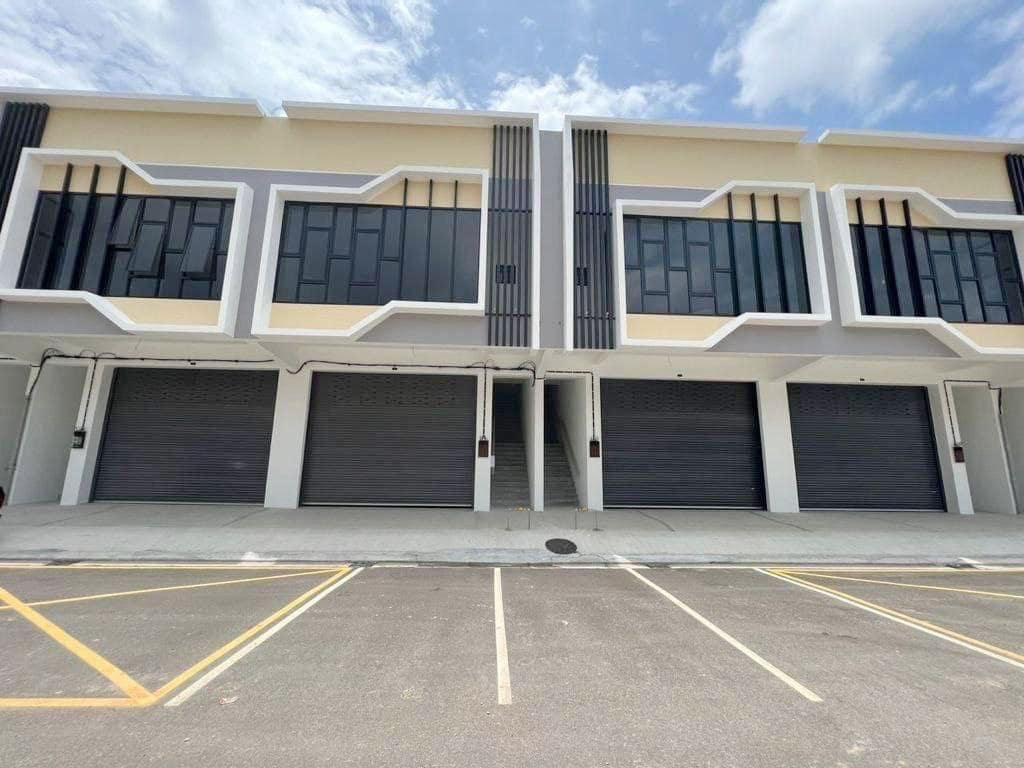 1.5-Storey Terrace Factory Taman Industri Jaya – photo 1