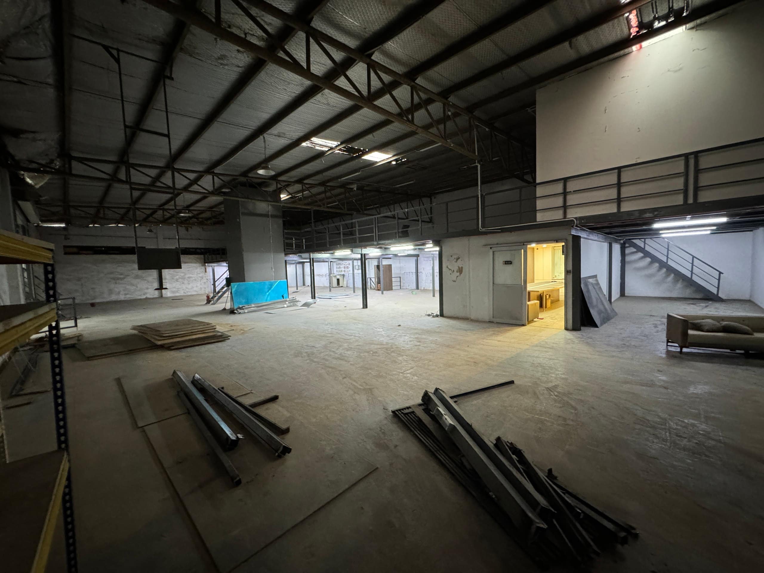 Semi-Detached Factory Desa Cemerlang – photo 1