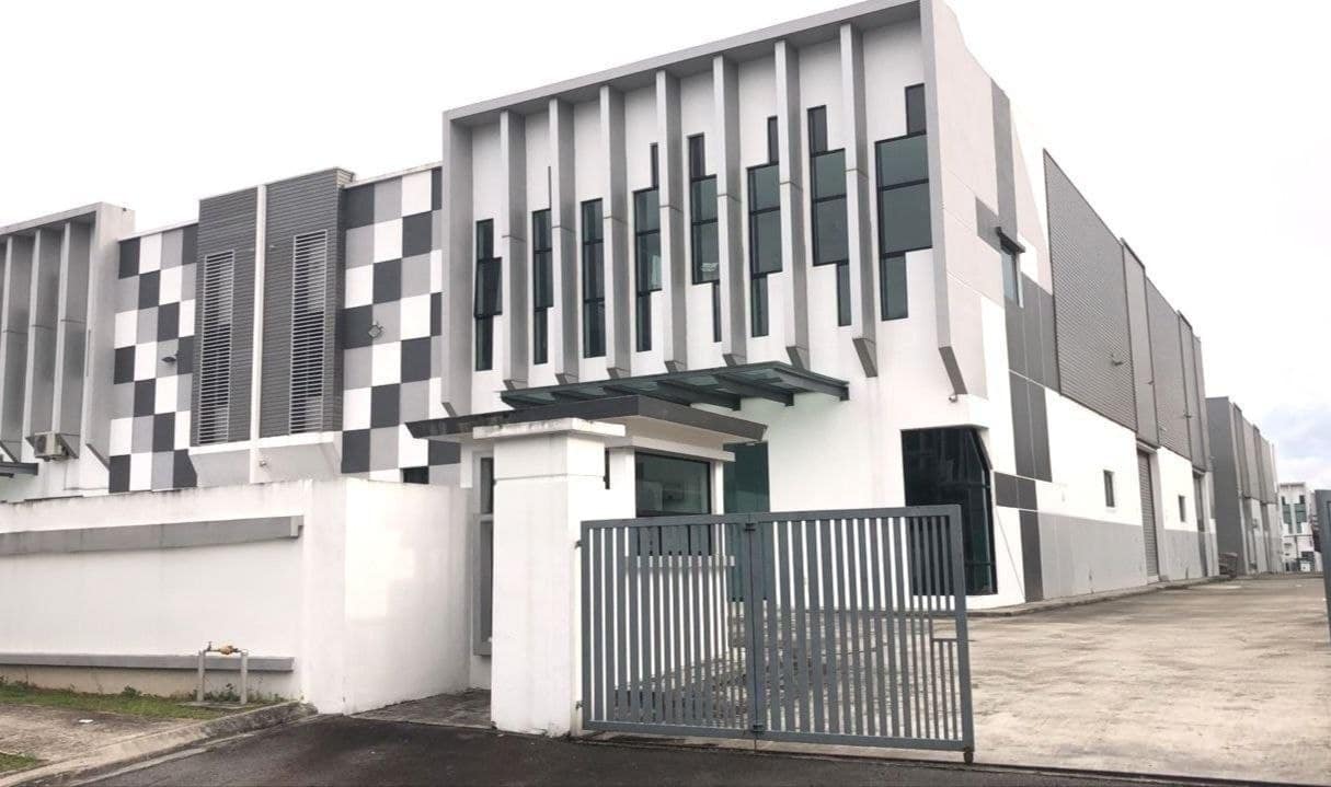 1.5 Storey Semi-D Factory Eco Business Park 1 (EBP1) Phase 1 – photo 1