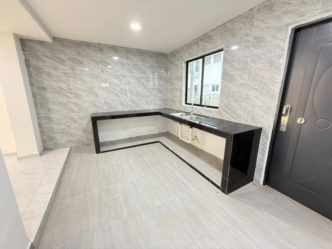 1.5 Storey Terrace Pulai Utama 8