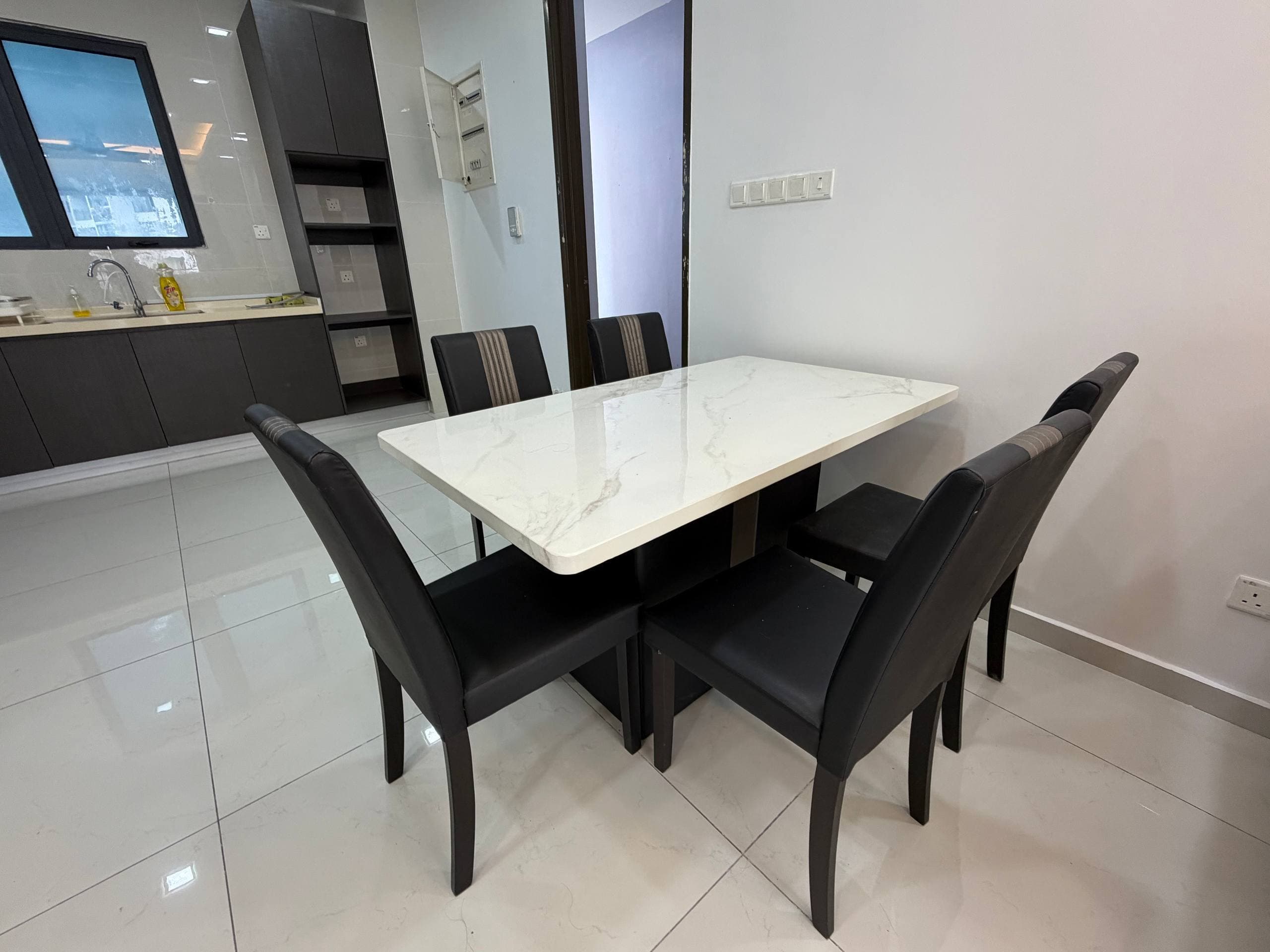 Condominium Country Garden Danga Bay 5