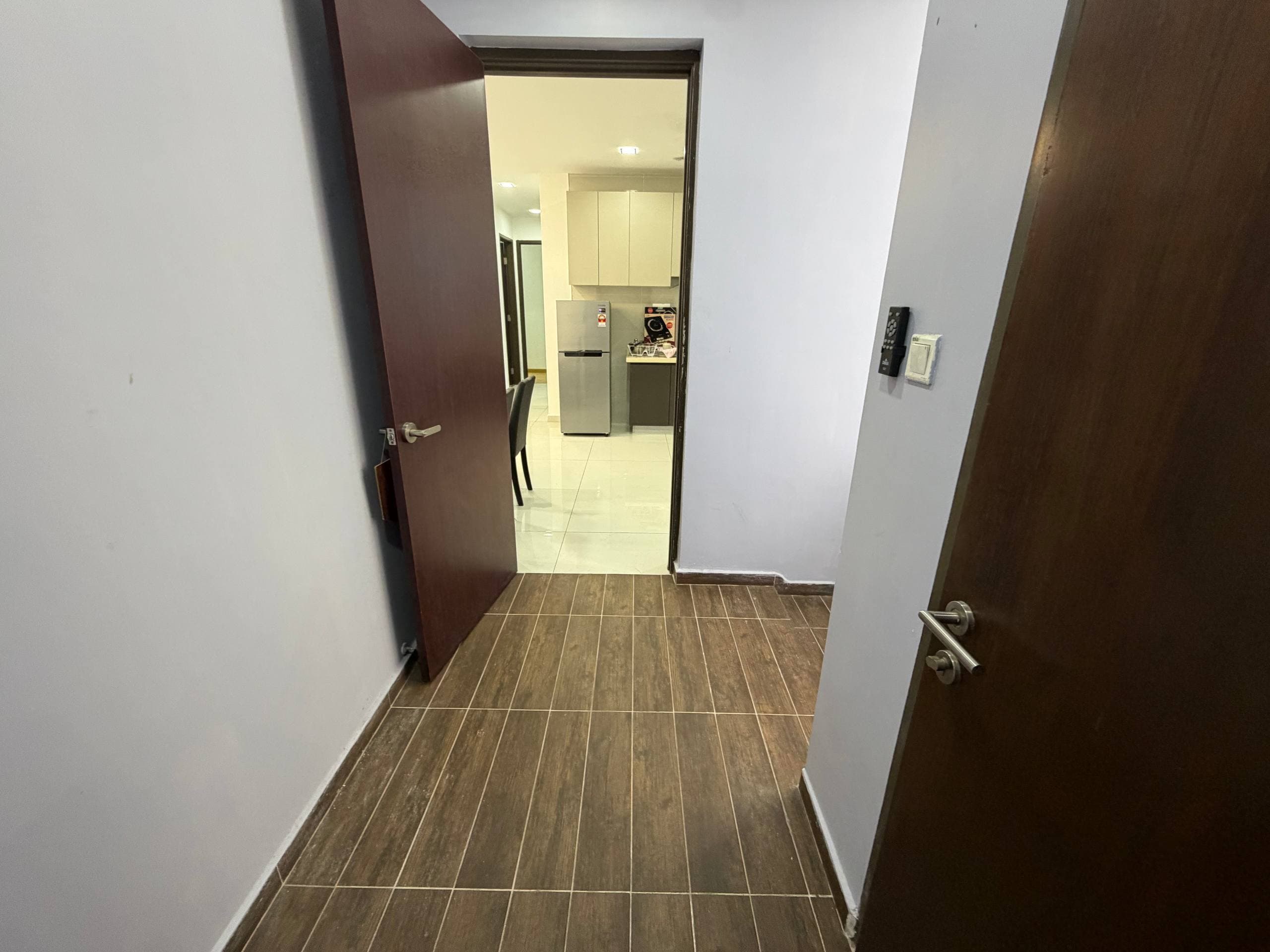 Condominium Country Garden Danga Bay 9