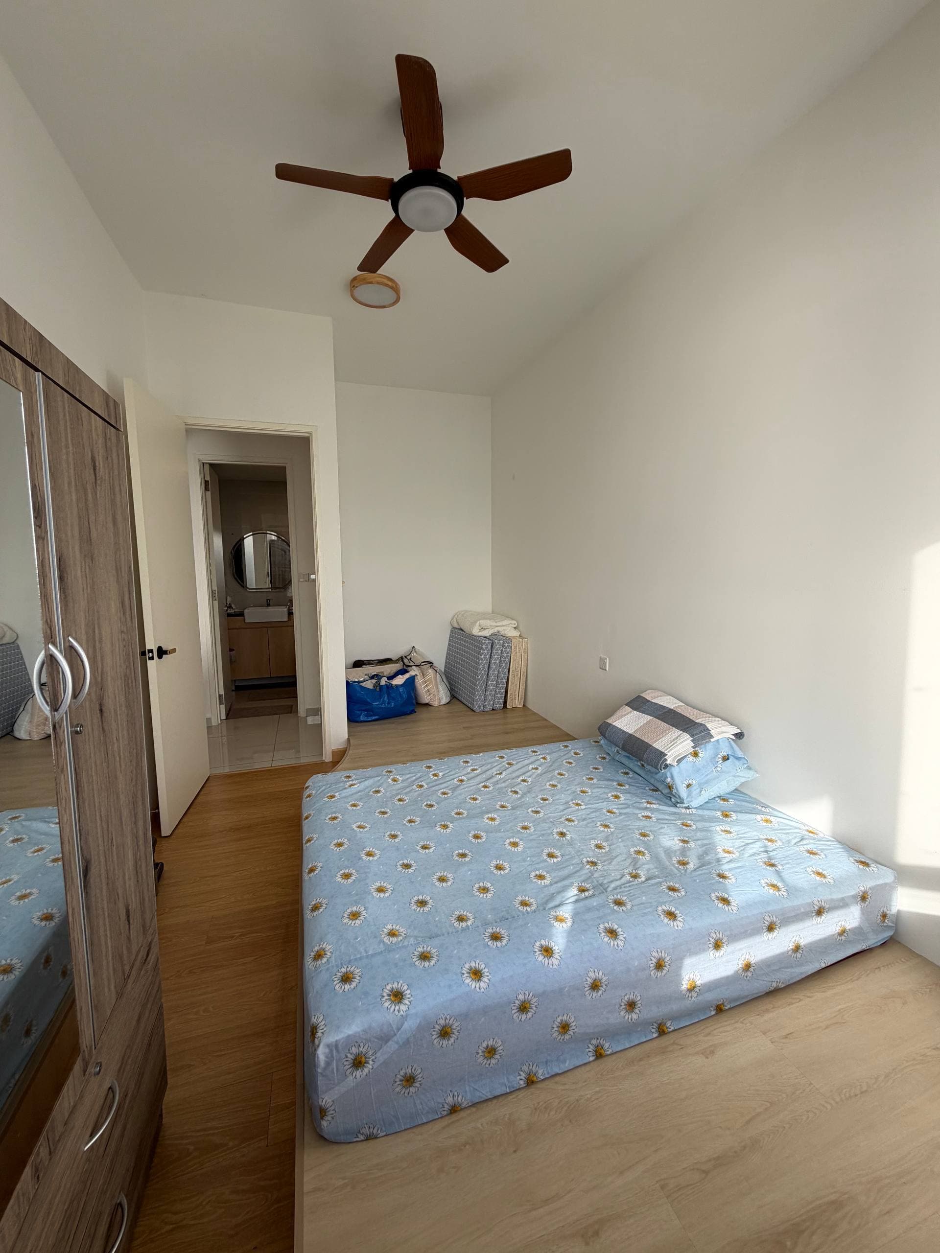 Corner Unit Country Garden Danga Bay 8