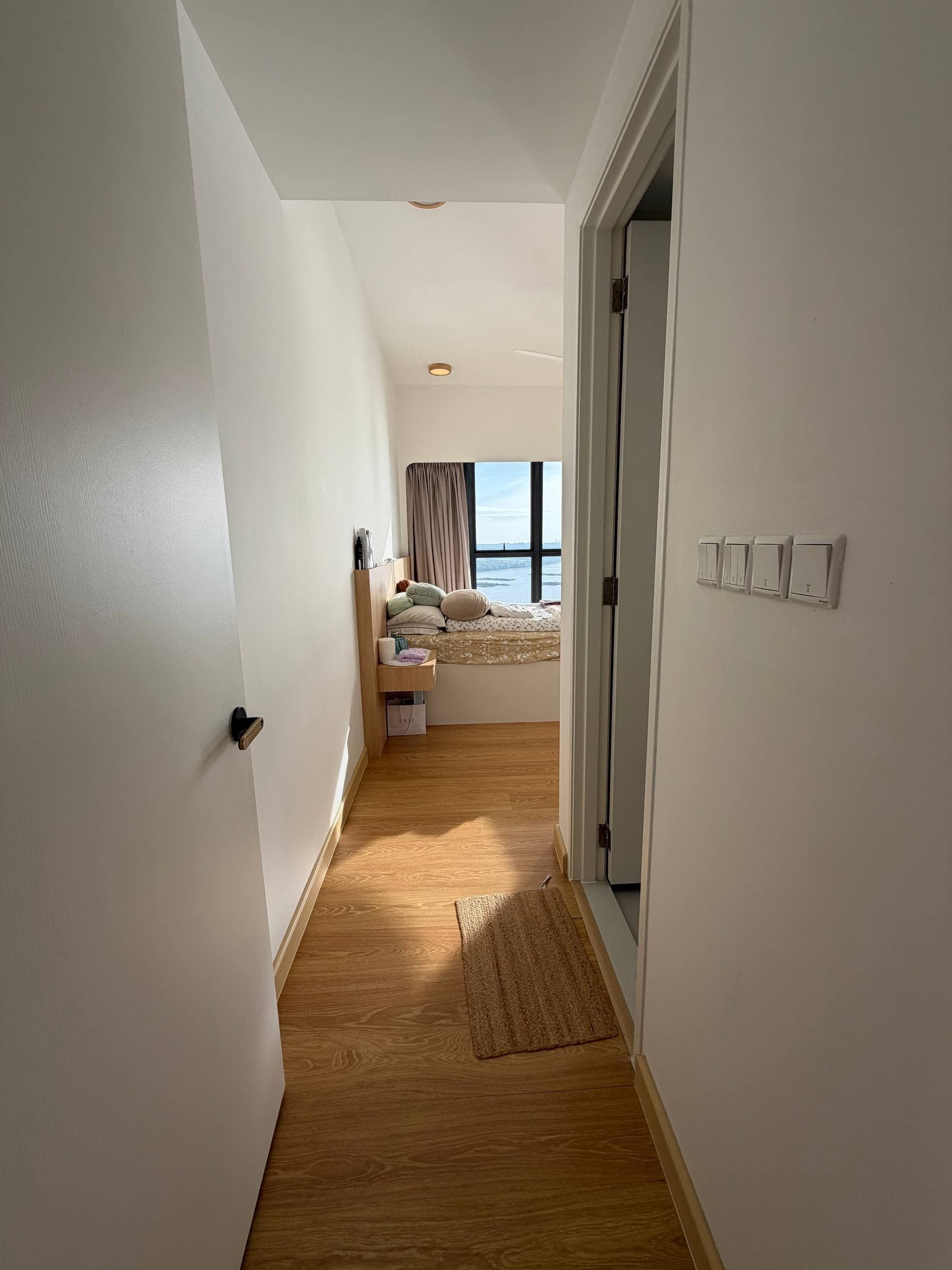 Corner Unit Country Garden Danga Bay 14