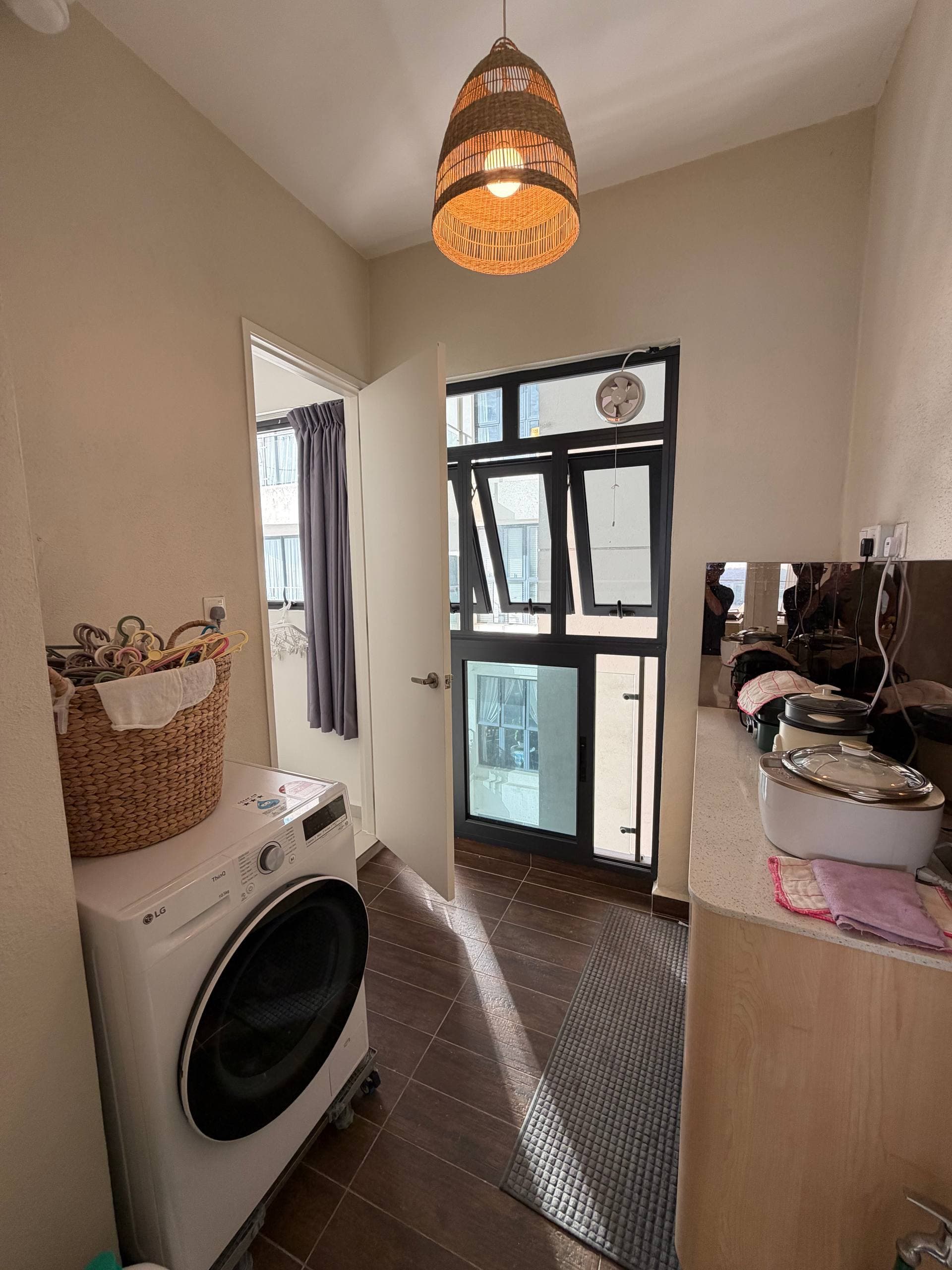 Corner Unit Country Garden Danga Bay 25