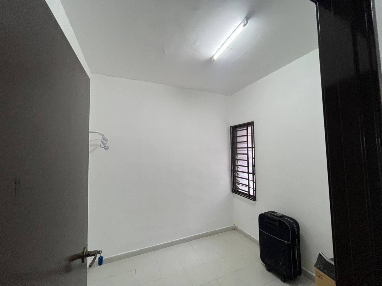 2 Storey Terrance Taman Scientex 15