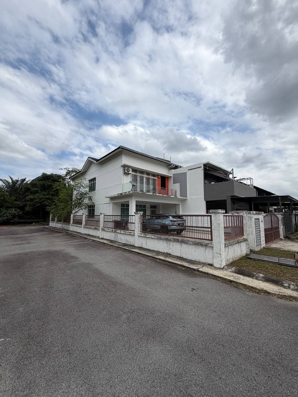 2 storey Terrace Bandar Uda Utama