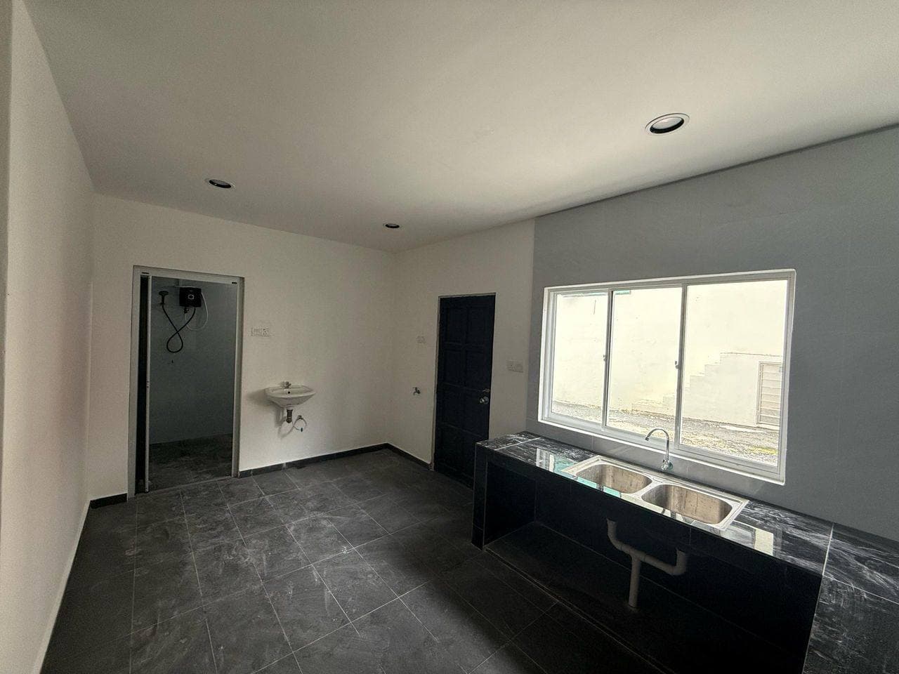 2 storey Terrace House Taman Tasek 17