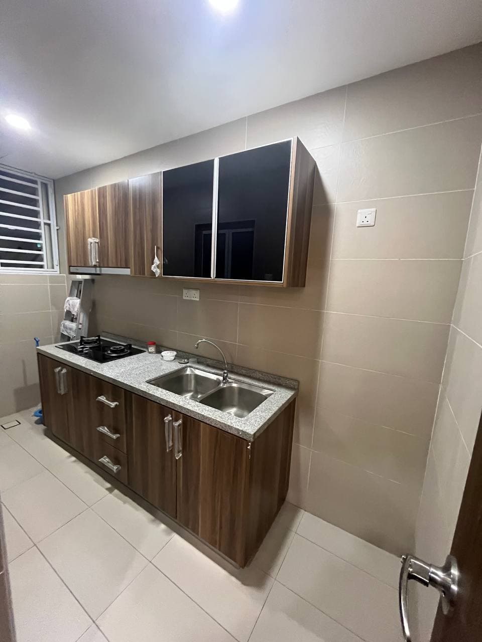Service Apartment Taman Kempas Indah 17
