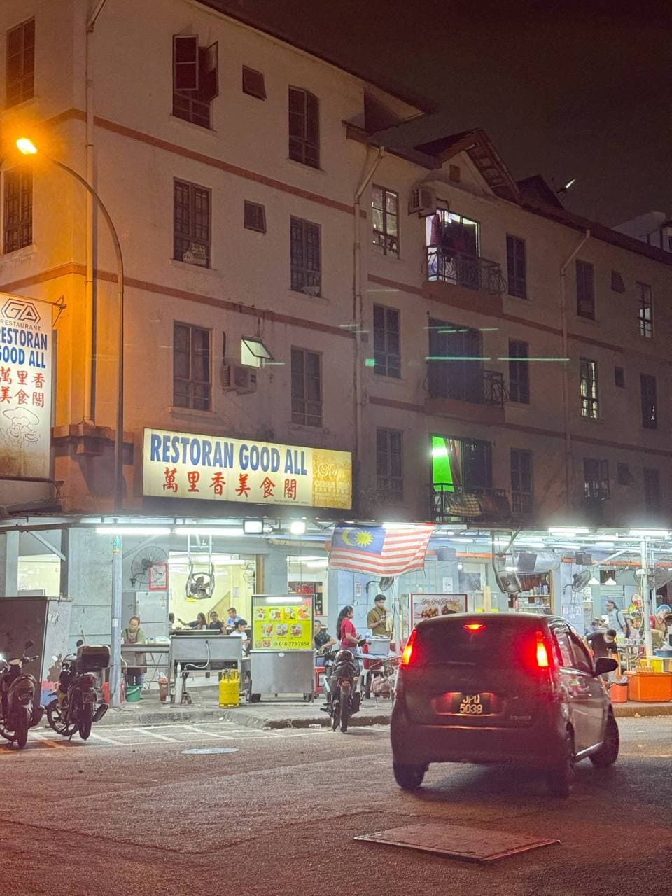 Shop apartment Tampoi Indah 2