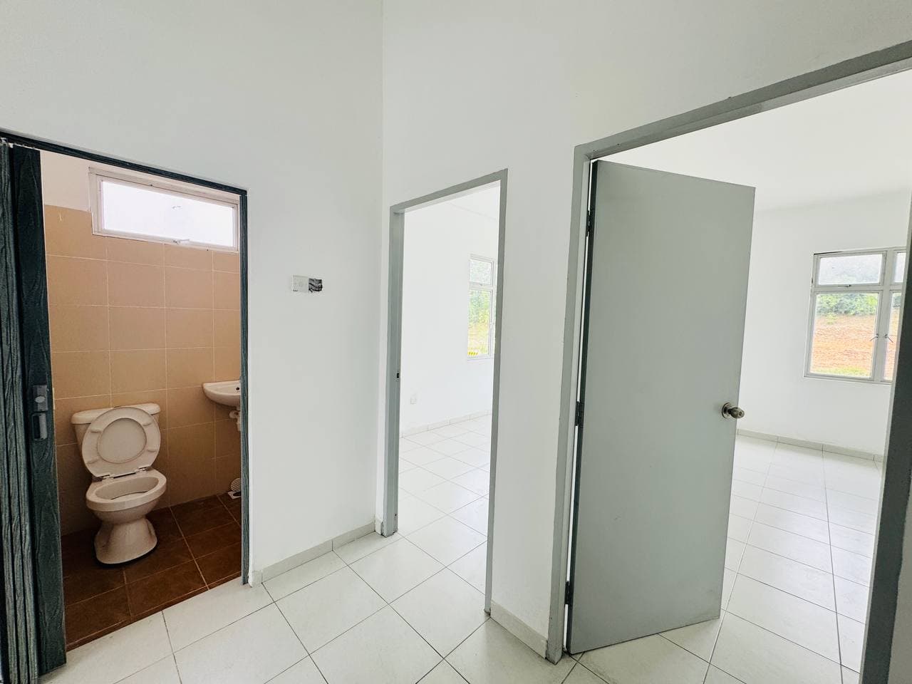 2 Storey Terrace Endlot Taman Setia Indah Precint 9 28