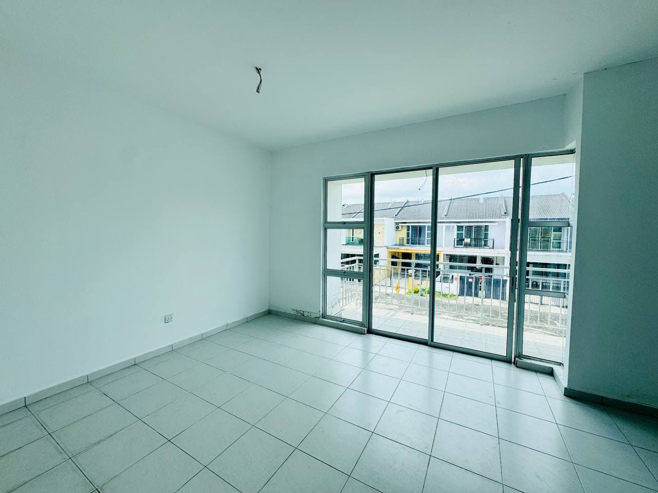 2 Storey Terrace Endlot Taman Setia Indah Precint 9 30