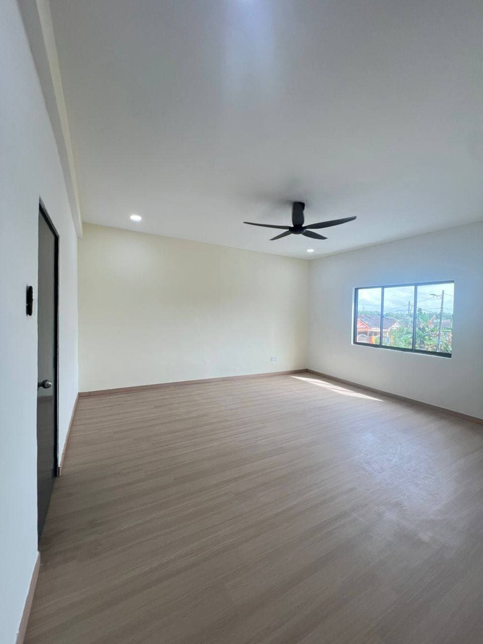 Double Storey Terrace House Taman Sri Skudai 6